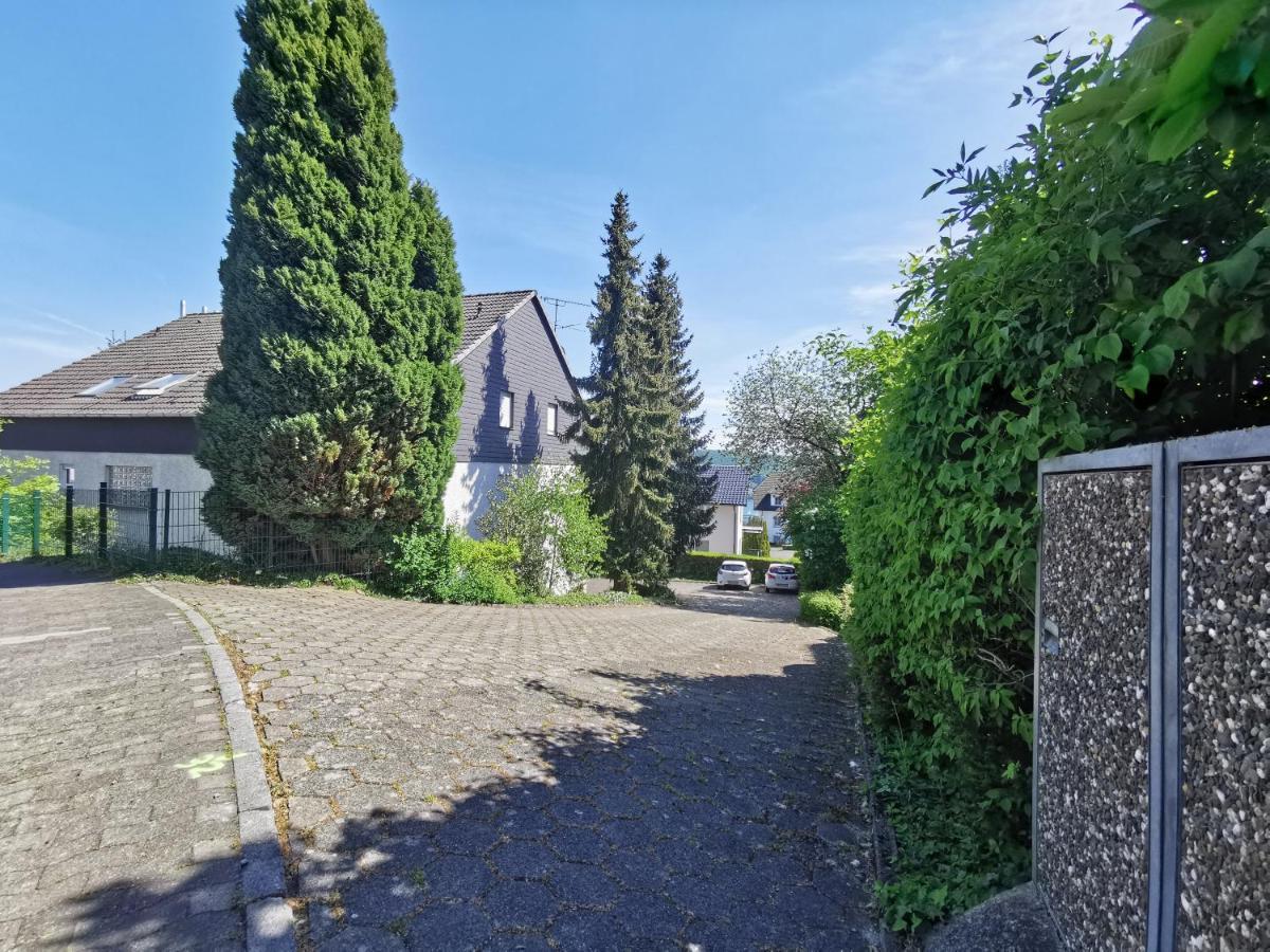 Cozy Apartment Mit Sonnenterrasse, Ofen & Netflix Melschede Exterior photo